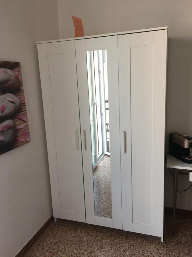 Hotel Villa Rinaldini Ρίμινι Εξωτερικό φωτογραφία