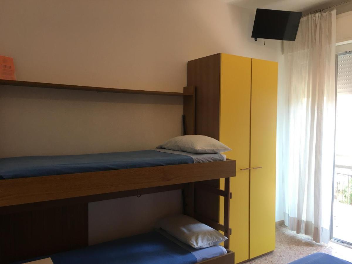Hotel Villa Rinaldini Ρίμινι Εξωτερικό φωτογραφία
